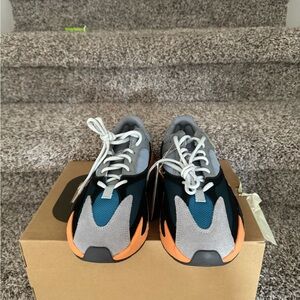 Stylish Multicolor Sneakers